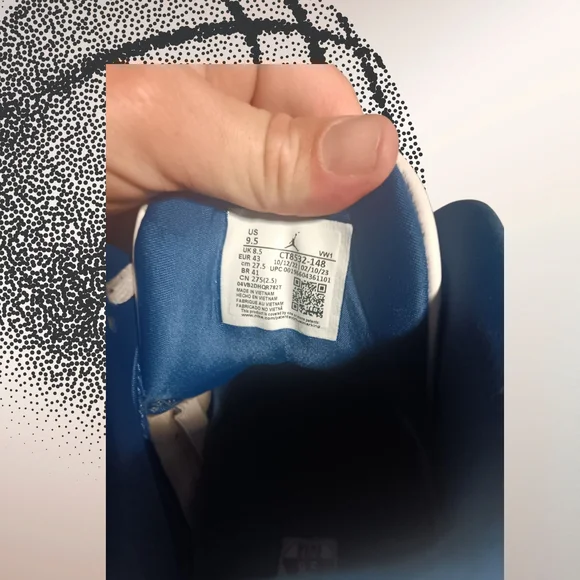 AIR JORDAN 3 RETRO 'Washington Wizards' 2022-2023 - Picture 5 of 12